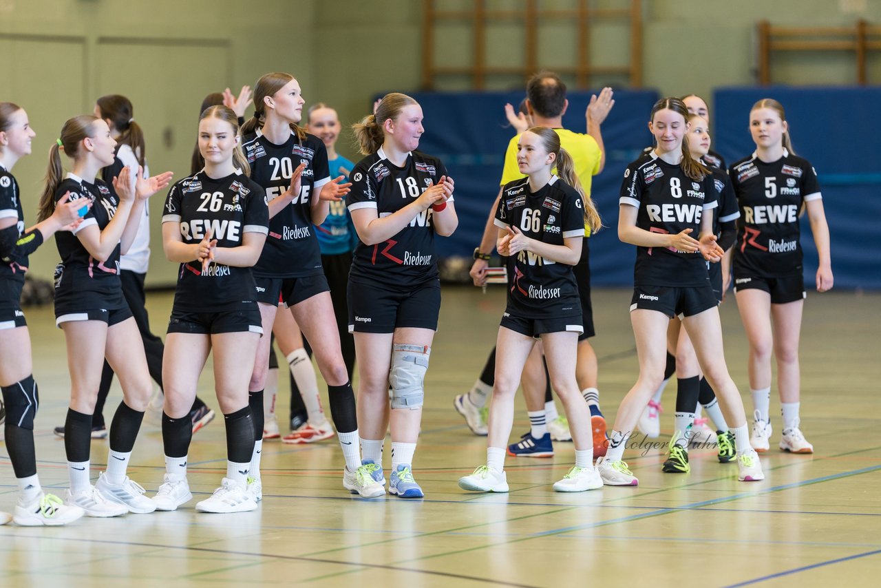 Bild 334 - wBJ SV Henstedt Ulzburg - Bramstedter TS : Ergebnis: 27:15